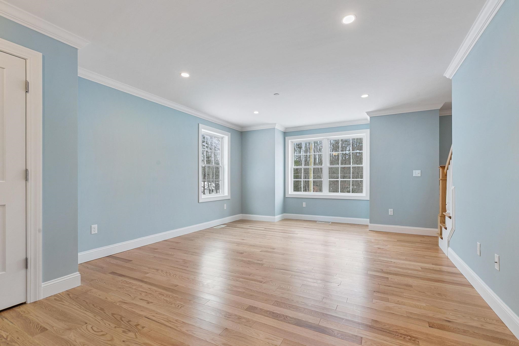 343 Island Pond Road Derry, NH 03038 - Photo 24 of 49