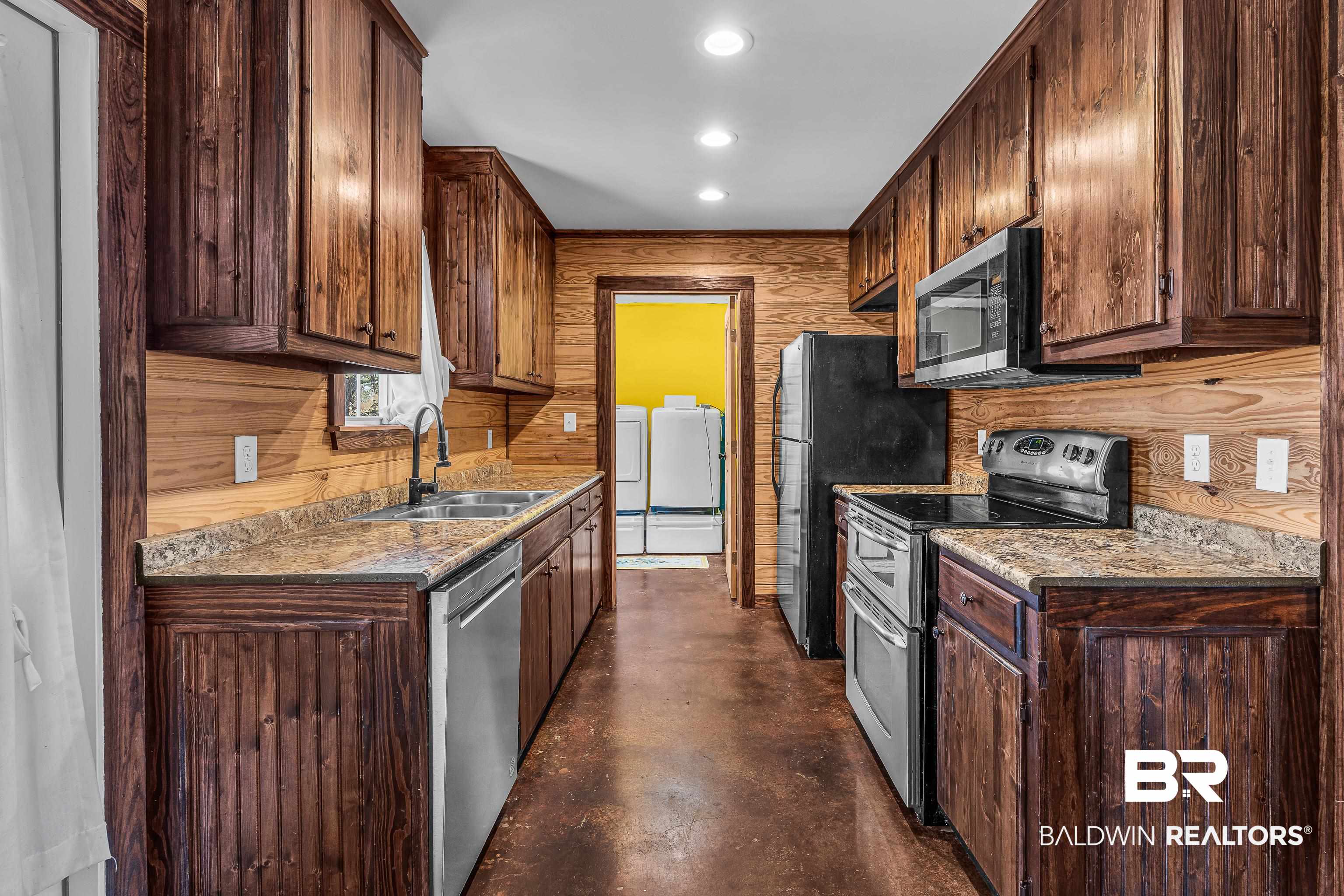 23532 Dunbar Road Robertsdale, AL 36567 - Photo 16 of 29