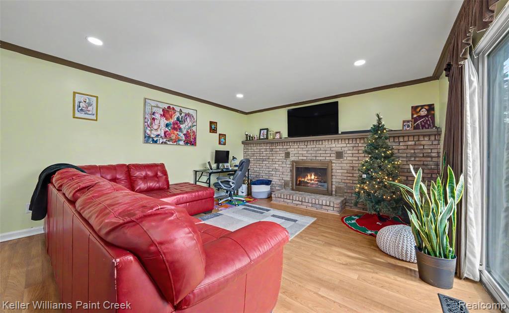 709 Denham Lane Rochester, MI 48307 - Photo 10 of 27