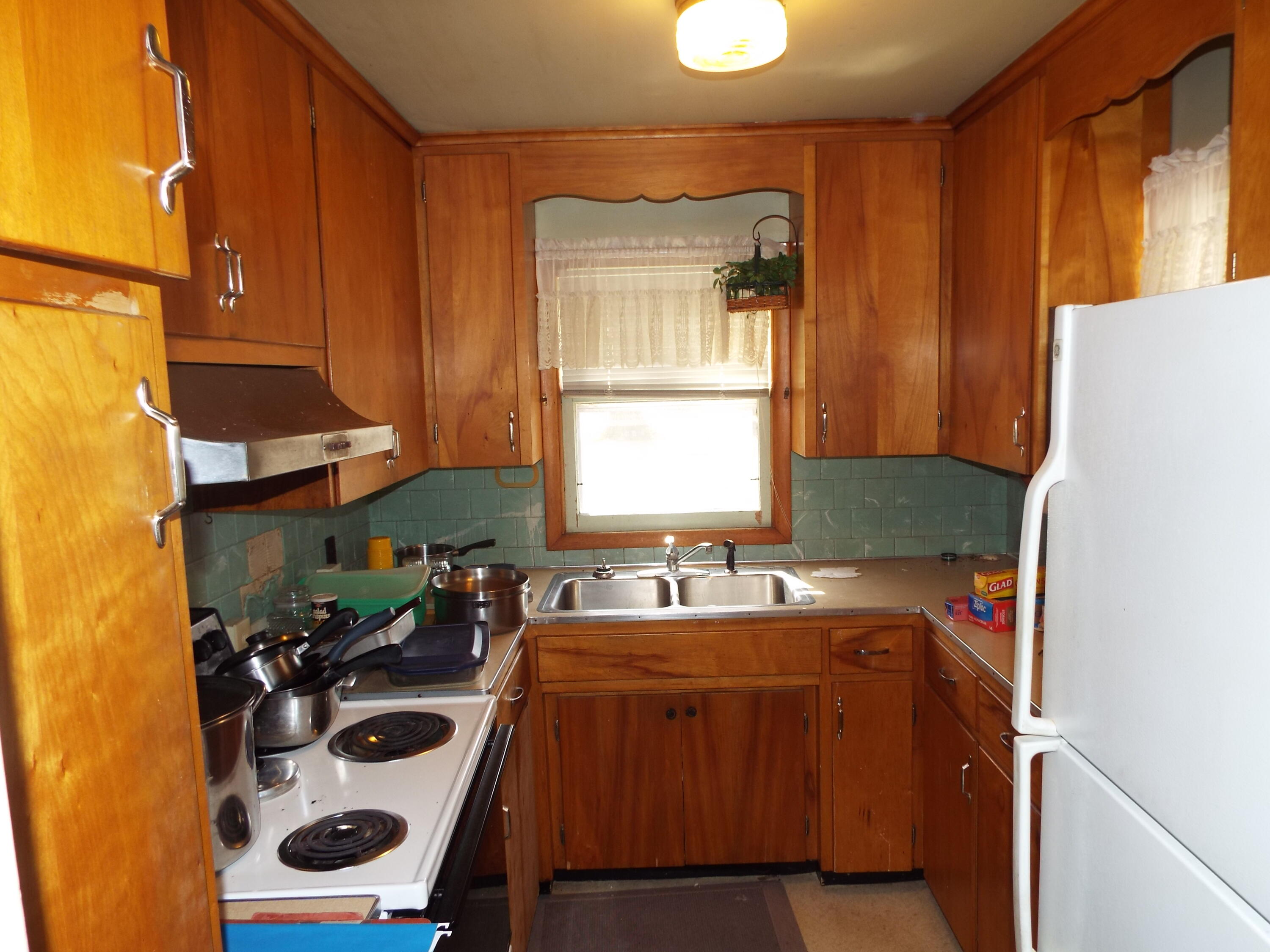 9024 Sayers Road Munith, MI 49259 - Photo 2 of 36 DSCF2064