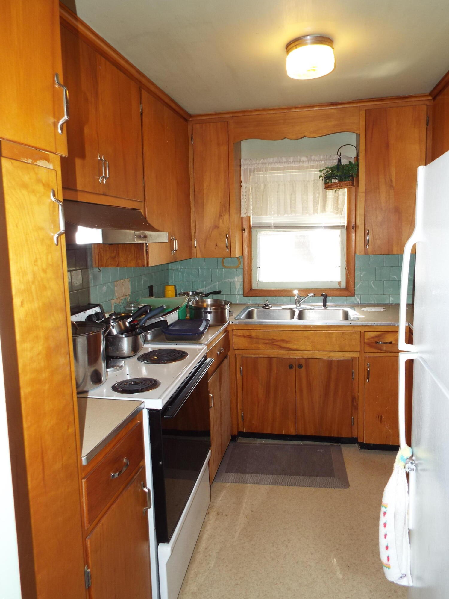 9024 Sayers Road Munith, MI 49259 - Photo 3 of 36 DSCF2065