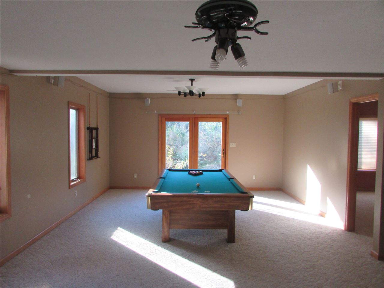 5445 East Washington Road Pierceton, IN 46562 - Photo 18 of 29 Gallery Image 18