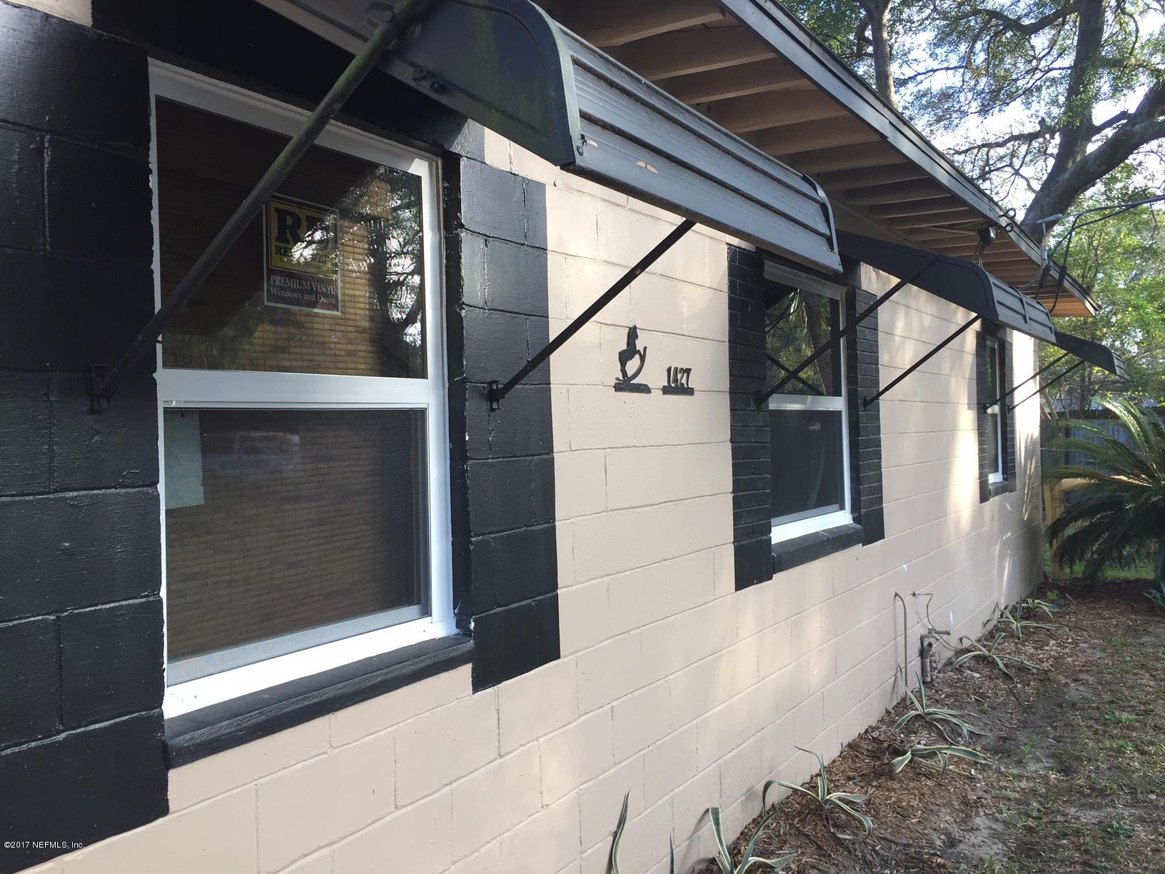 1427 King Arthur Road Jacksonville, FL 32211 - Photo 1 of 37 a view of outdoor space