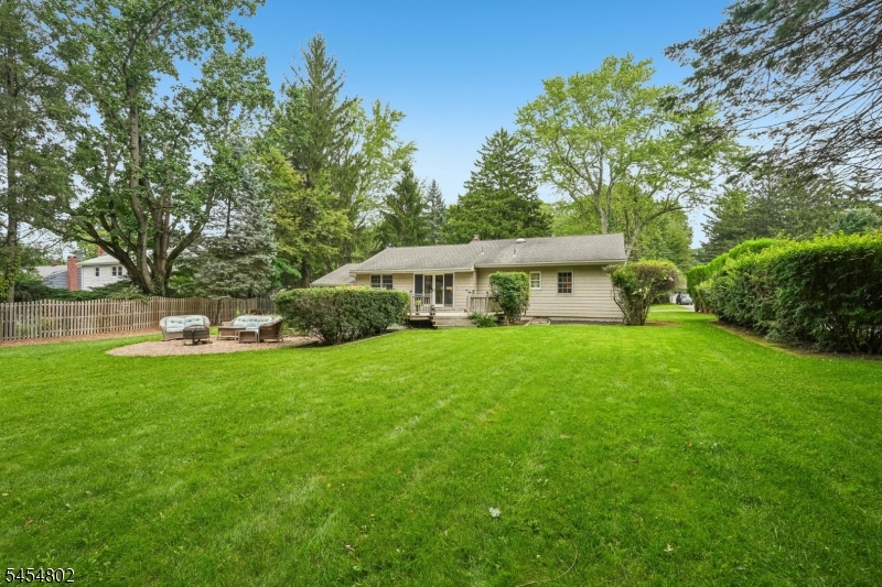 58 Beech Road Randolph, NJ 07869 - Photo 6 of 46 Gallery Image 6