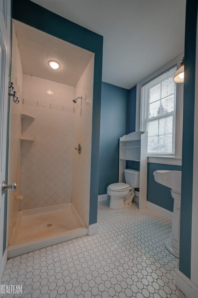 37820 Division Road Richmond, MI 48062 - Photo 12 of 39 31346131-11.JPG