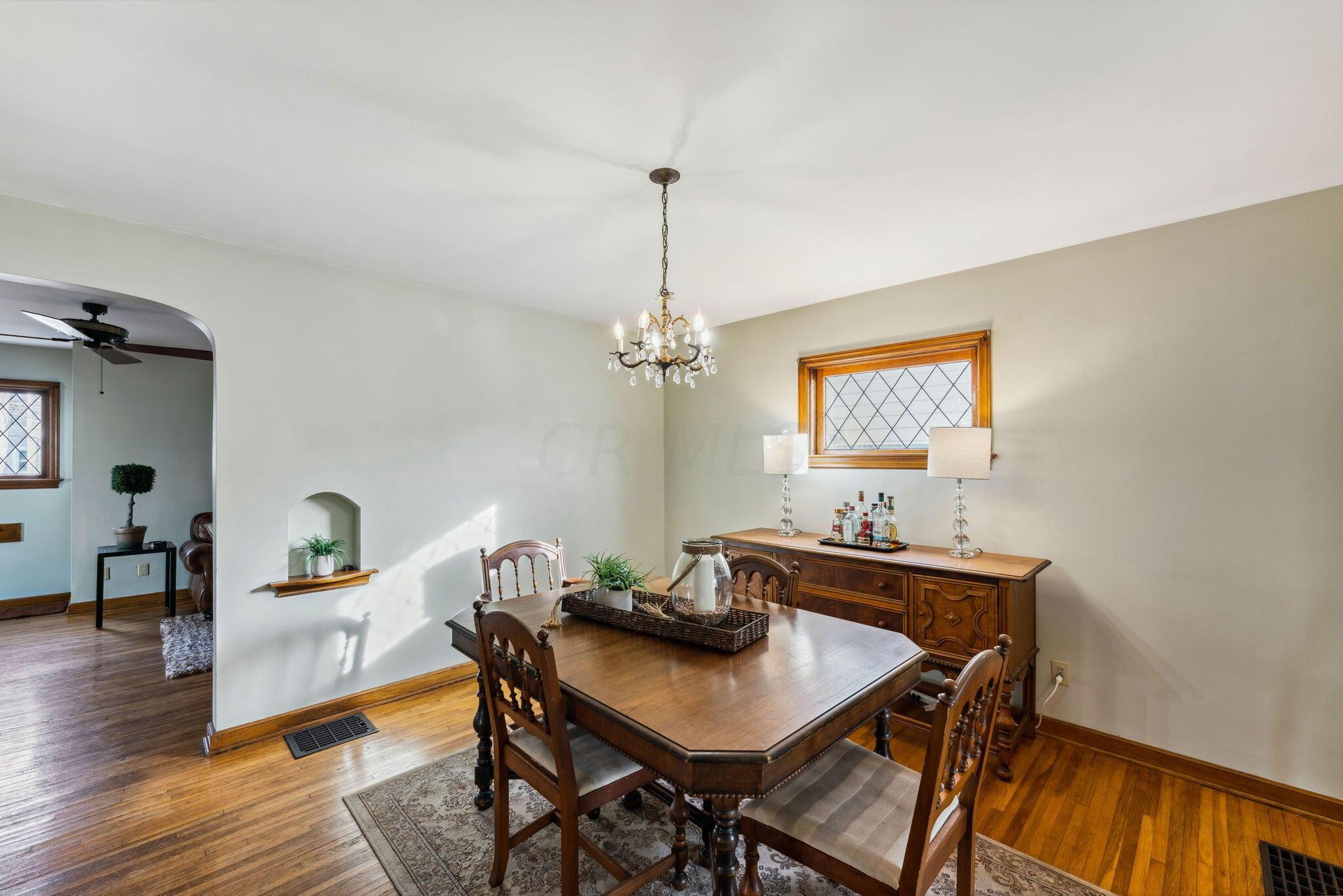 771 Vernon Road Columbus, OH 43209 - Photo 12 of 52 Dining