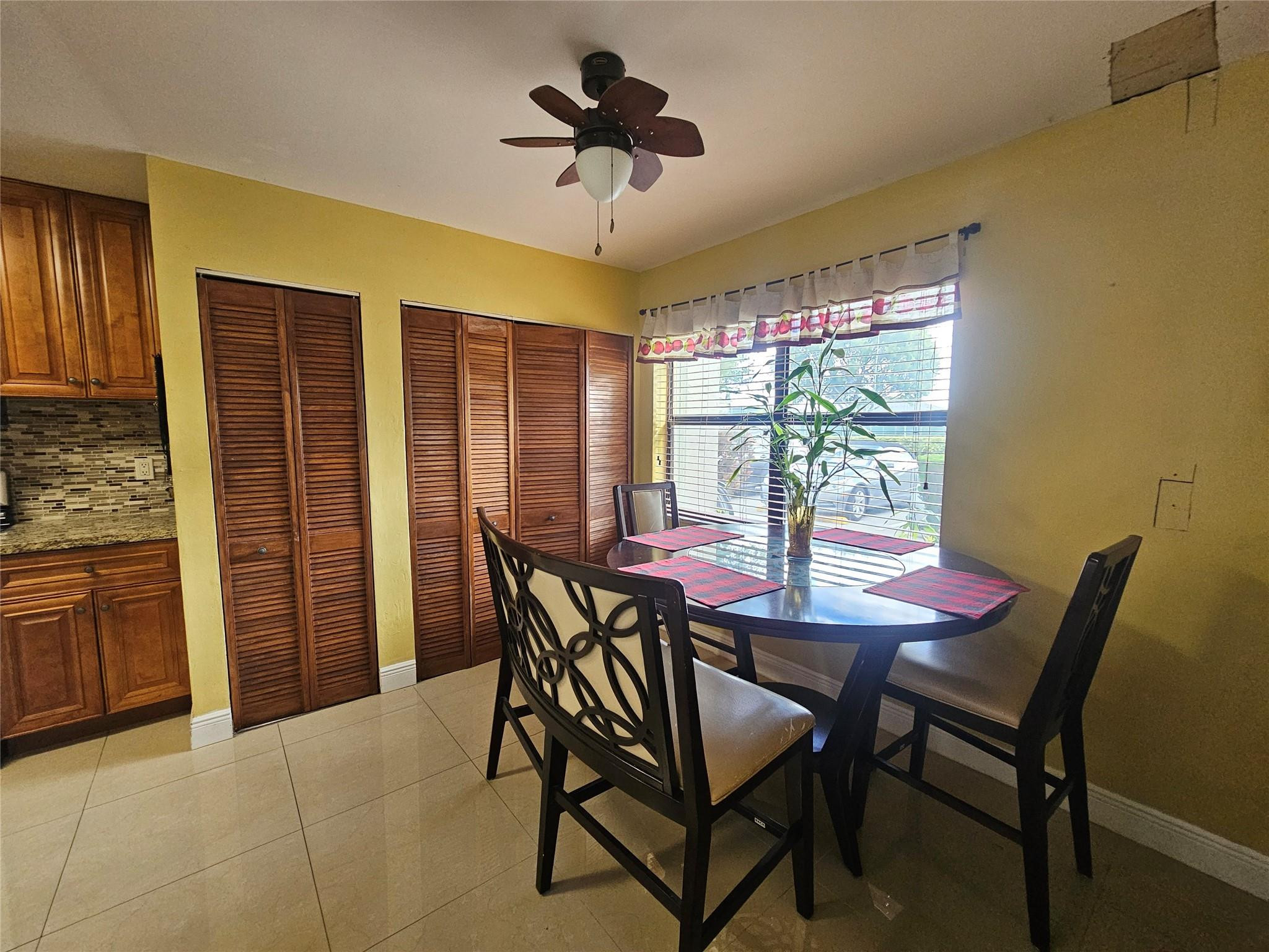 5343 Gate Lake Road, Unit 5343 Tamarac, FL 33319 - Photo 9 of 46 Photo 9