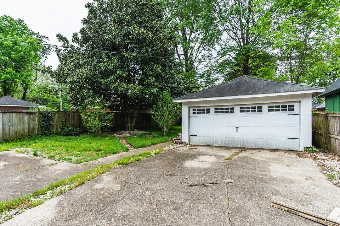 1360 Fontaine Road Lexington, KY 40502 - Photo 28 of 31 Photo 28