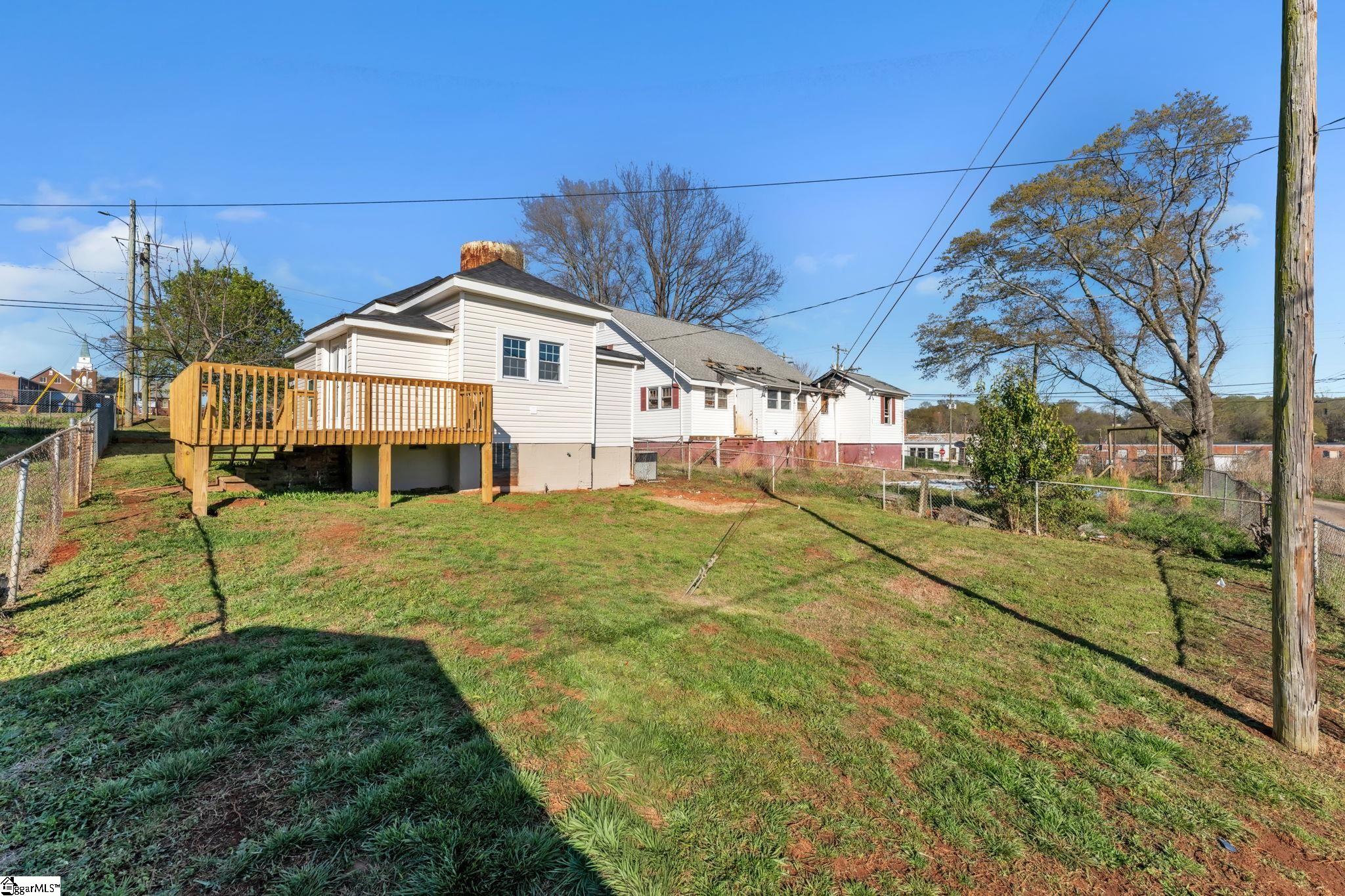 4 Walnut Street Startex, SC 29377 - Photo 23 of 25