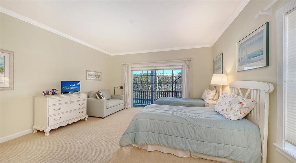 5422 Sandhamn Place Longboat Key, FL 34228 - Photo 43 of 97