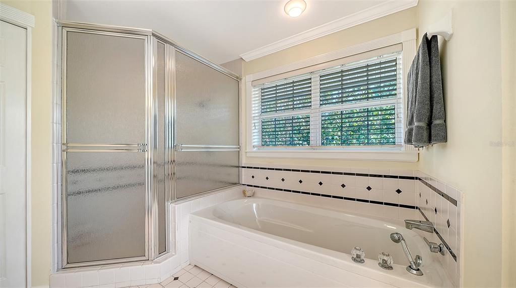 5422 Sandhamn Place Longboat Key, FL 34228 - Photo 46 of 97