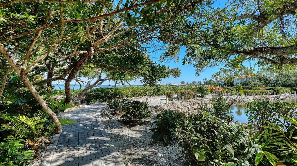 5422 Sandhamn Place Longboat Key, FL 34228 - Photo 79 of 97