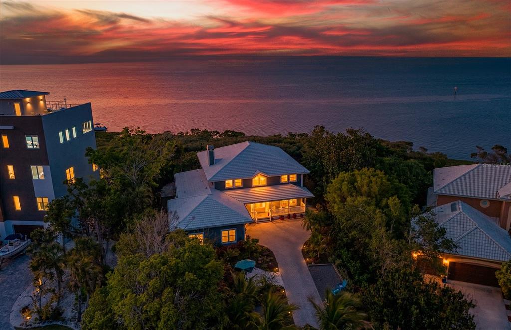 5422 Sandhamn Place Longboat Key, FL 34228 - Photo 8 of 97