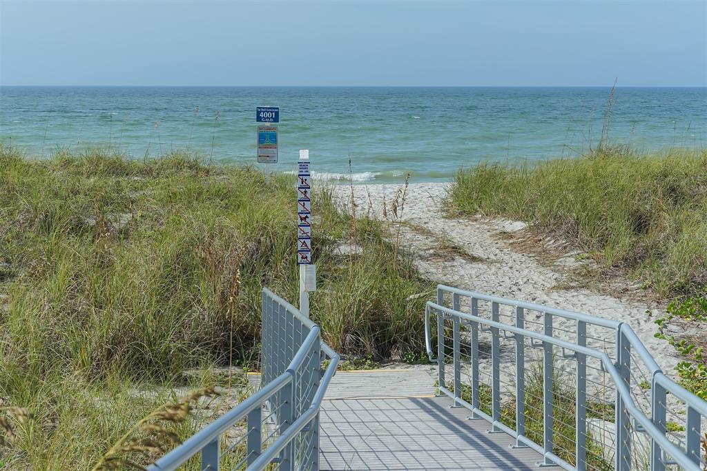 5422 Sandhamn Place Longboat Key, FL 34228 - Photo 91 of 97