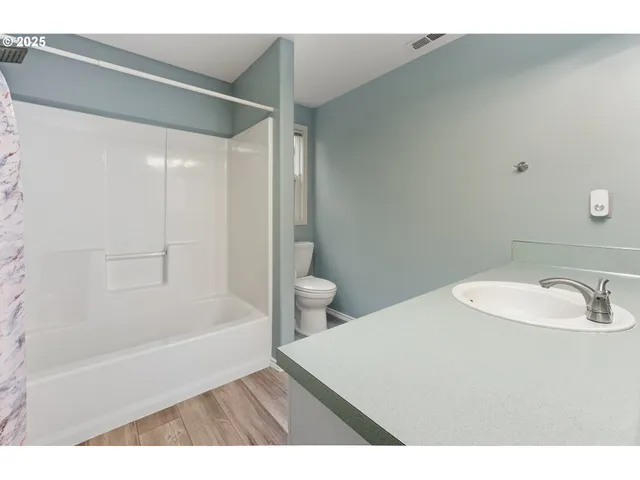 $529,900 | 18104 Southeast 23rd Street, Vancouver, WA 98683