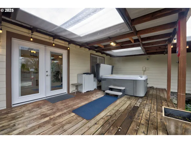 $529,900 | 18104 Southeast 23rd Street, Vancouver, WA 98683