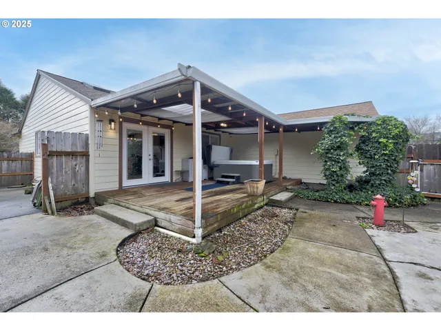 $529,900 | 18104 Southeast 23rd Street, Vancouver, WA 98683