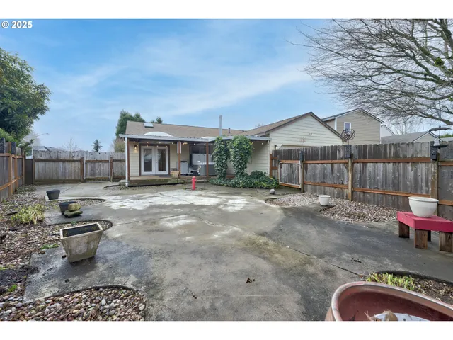 $529,900 | 18104 Southeast 23rd Street, Vancouver, WA 98683