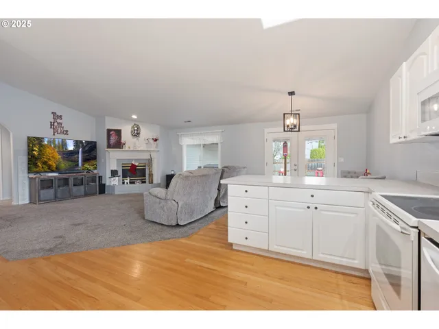 $529,900 | 18104 Southeast 23rd Street, Vancouver, WA 98683