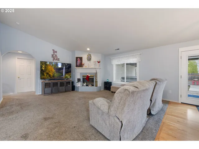 $529,900 | 18104 Southeast 23rd Street, Vancouver, WA 98683