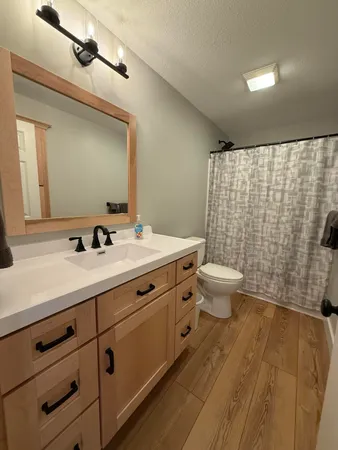 $399,900 | 238 Glei Court, Hillsdale, MI 49242