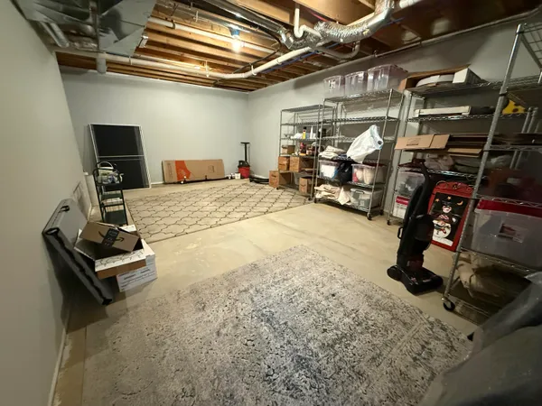 $399,900 | 238 Glei Court, Hillsdale, MI 49242