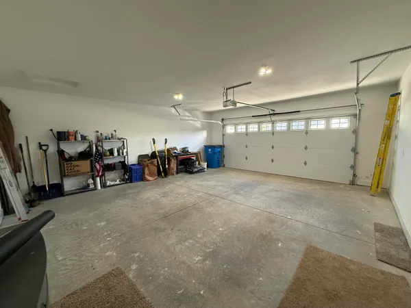 $399,900 | 238 Glei Court, Hillsdale, MI 49242