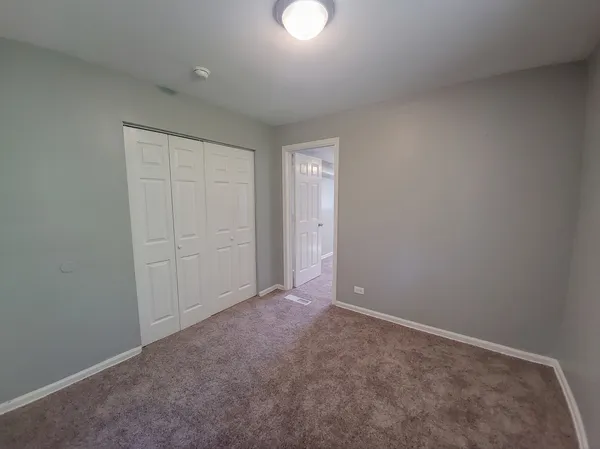 $131,000 | 14720 Shepard Drive, Dolton, IL 60419