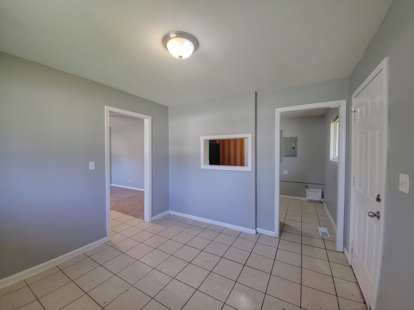 14720 Shepard Drive Dolton, IL 60419 - Photo 5 of 24