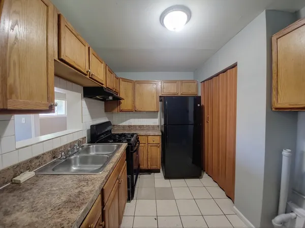 $131,000 | 14720 Shepard Drive, Dolton, IL 60419