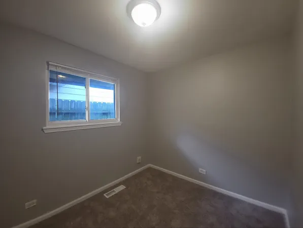 $131,000 | 14720 Shepard Drive, Dolton, IL 60419