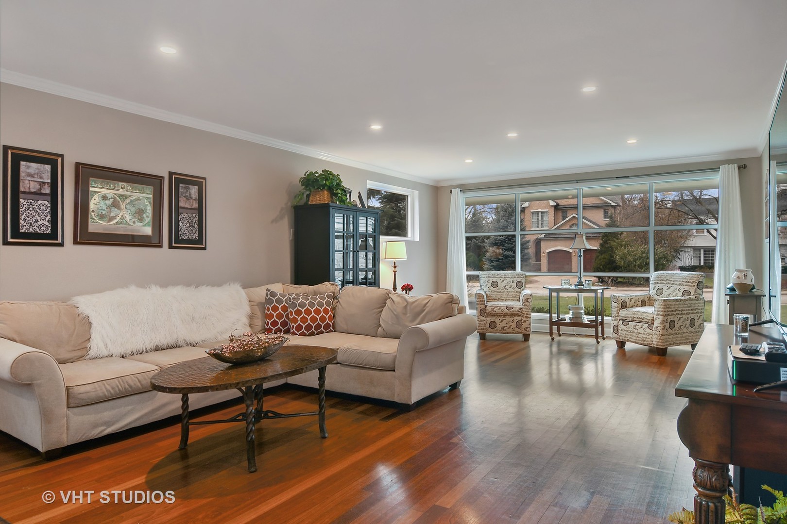 908 Pontiac Road Wilmette, IL 60091 - Photo 3 of 23