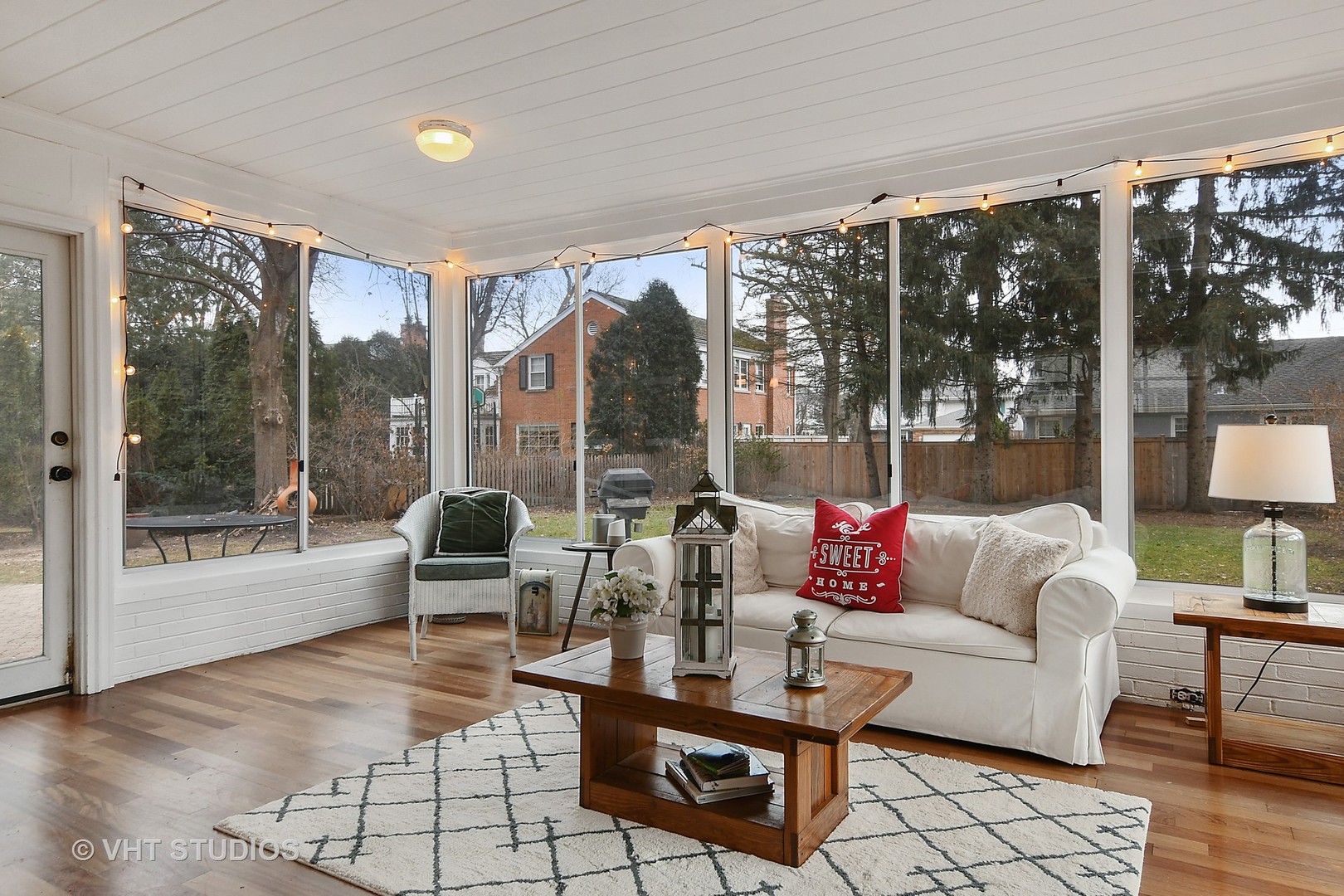 908 Pontiac Road Wilmette, IL 60091 - Photo 5 of 23