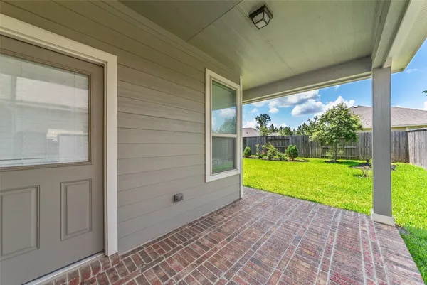 $389,900 | 15 Butternut Grove Place, Tomball, TX 77375