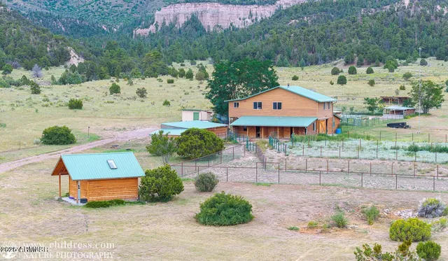 $1,350,000 | 41451 Highway 180, Nutrioso, AZ 85932