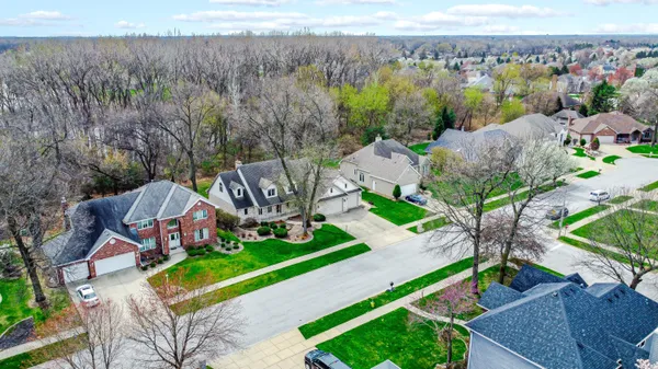$679,900 | 2068 Ramblewood Drive, Highland, IN 46322