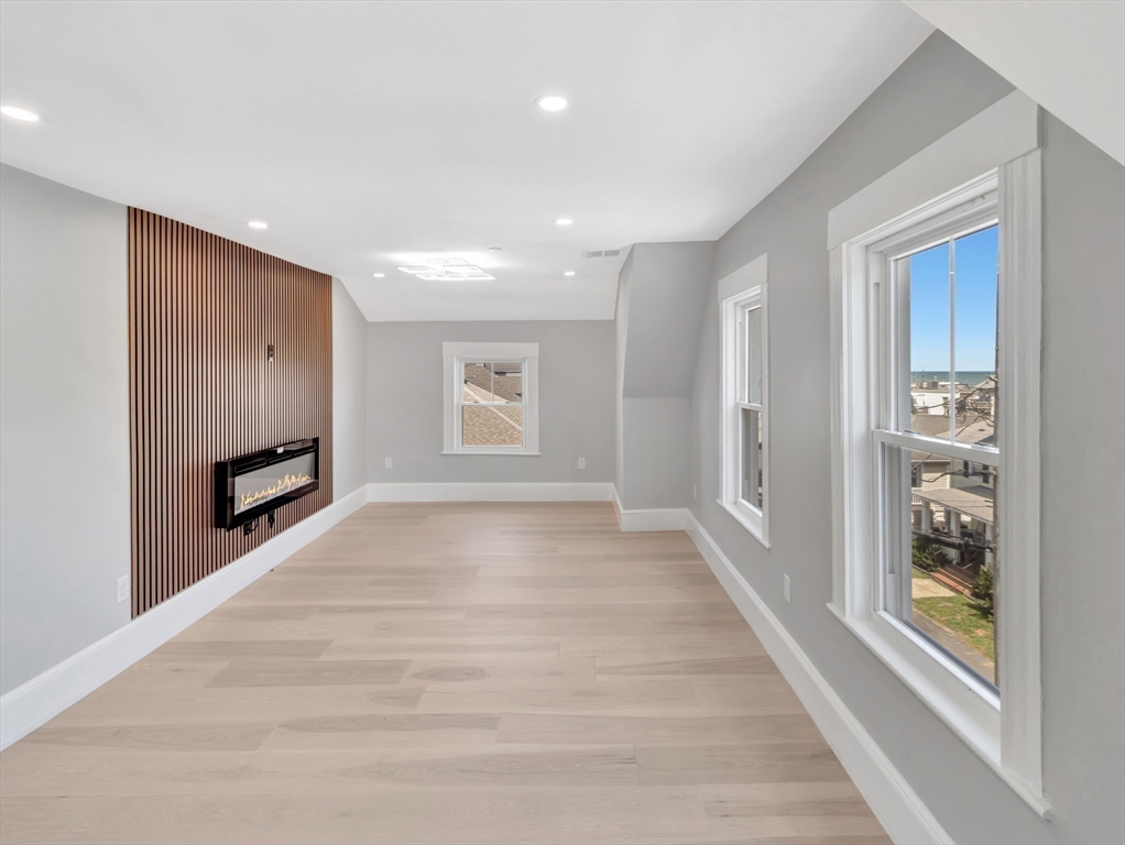 22 Berkley Road, Unit C Hull, MA 02045 - Photo 11 of 31