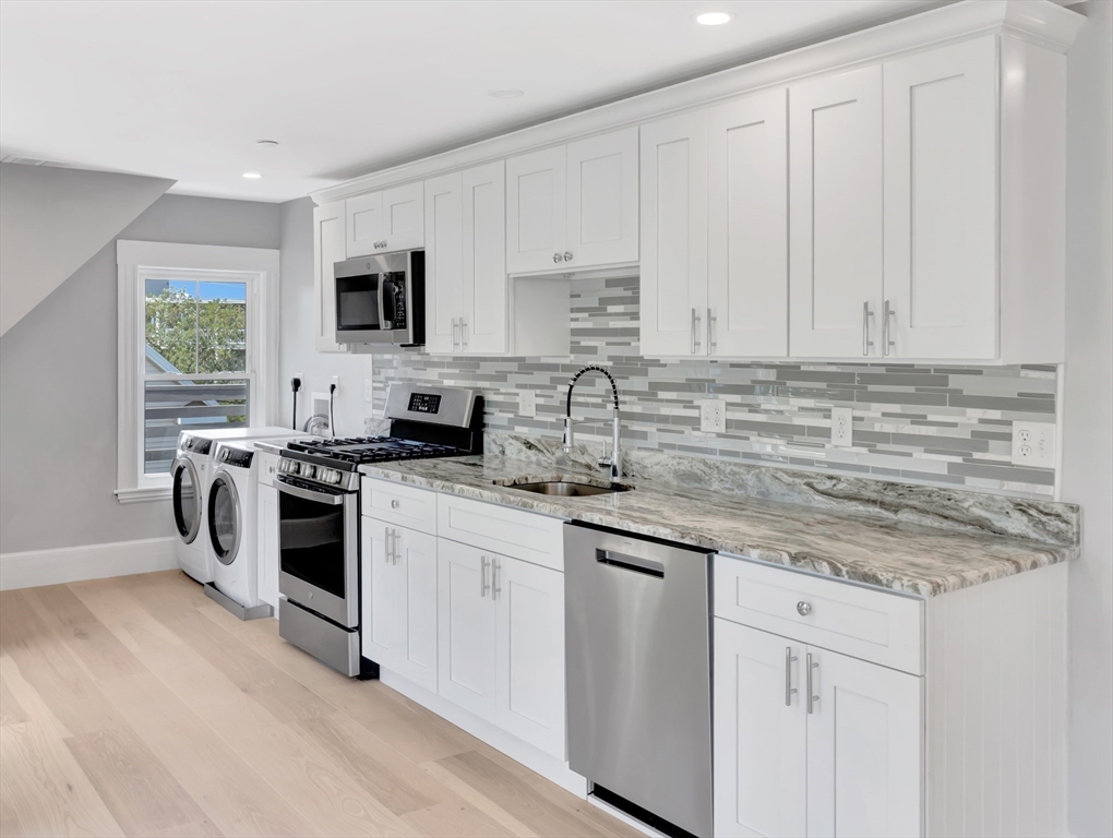 22 Berkley Road, Unit C Hull, MA 02045 - Photo 5 of 31