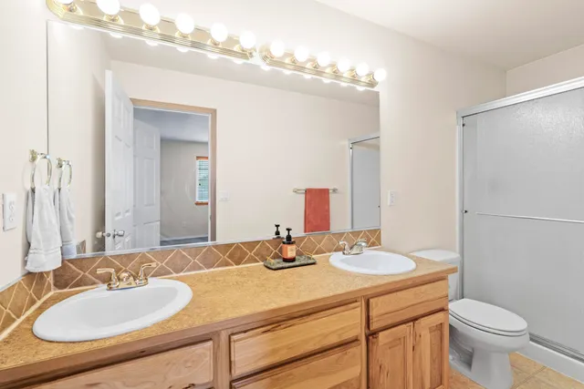 $625,000 | 10725 East Broadway Avenue, Spokane Valley, WA 99206