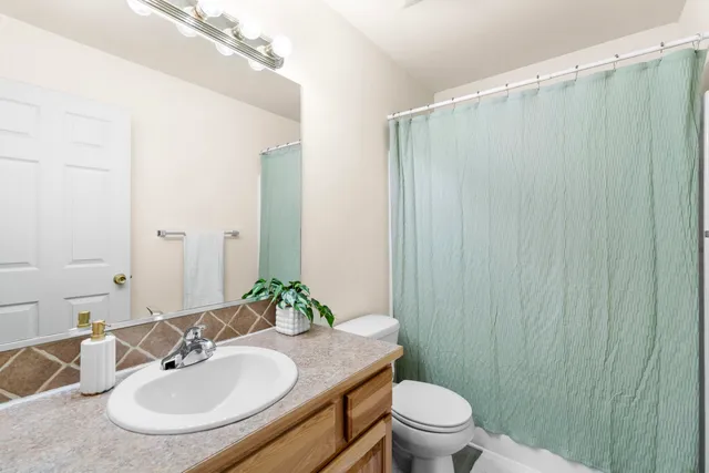 $625,000 | 10725 East Broadway Avenue, Spokane Valley, WA 99206