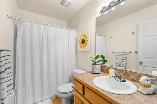 $625,000 | 10725 East Broadway Avenue, Spokane Valley, WA 99206