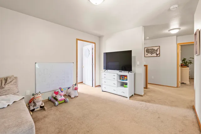 $625,000 | 10725 East Broadway Avenue, Spokane Valley, WA 99206