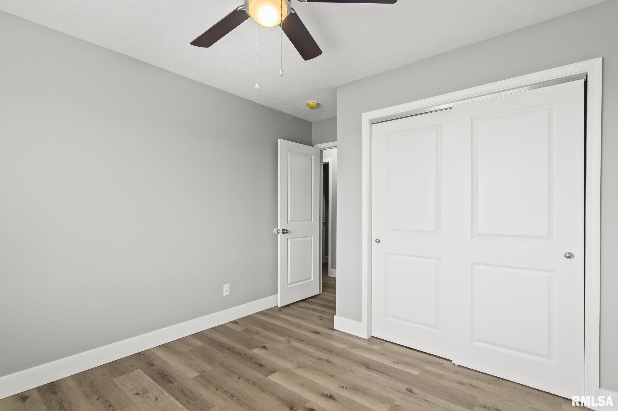 235 Lester Street Williamsville, IL 62693 - Photo 38 of 53