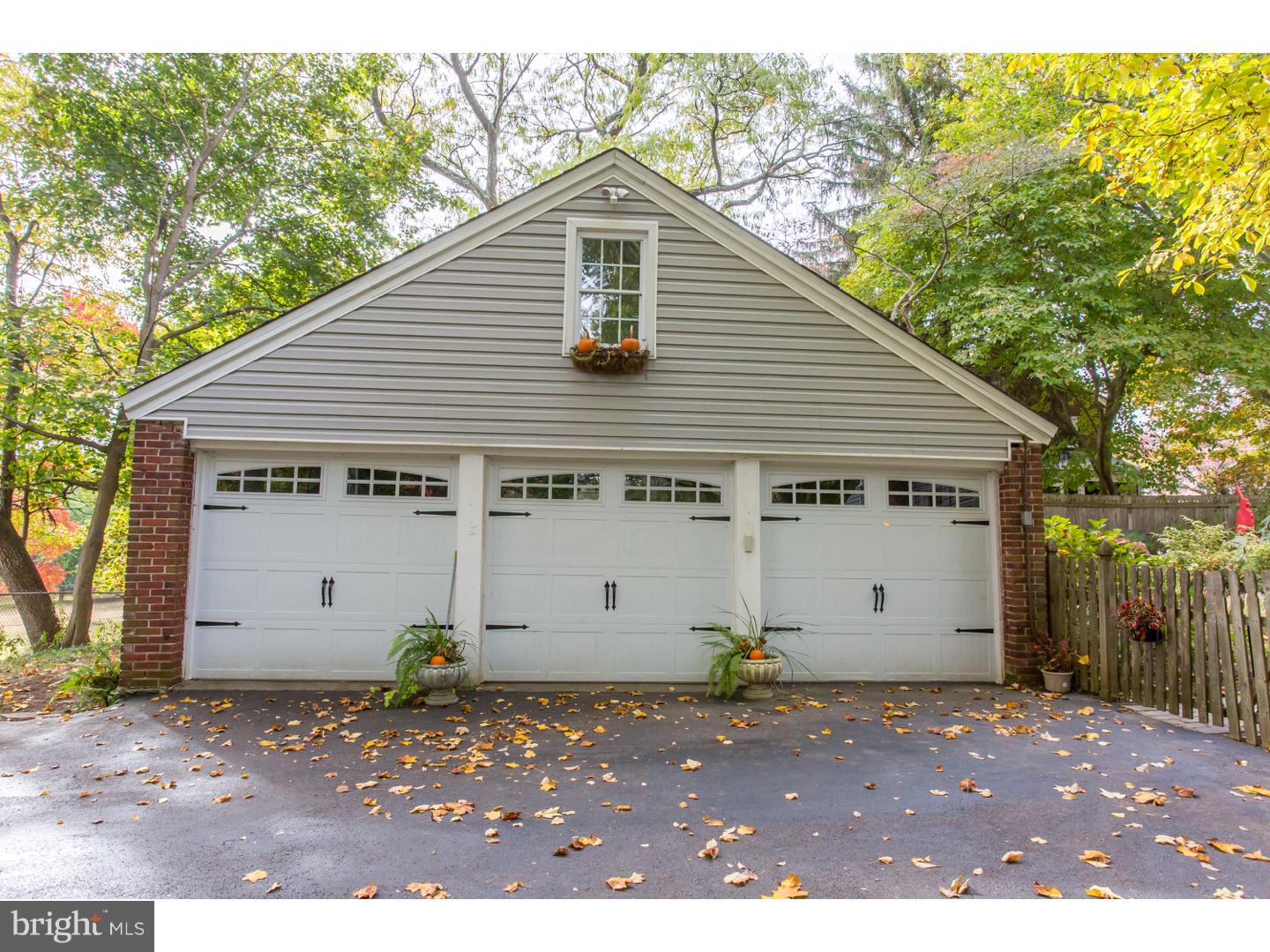 200 West Rose Valley Road Wallingford, PA 19086 - Photo 21 of 23 Garage