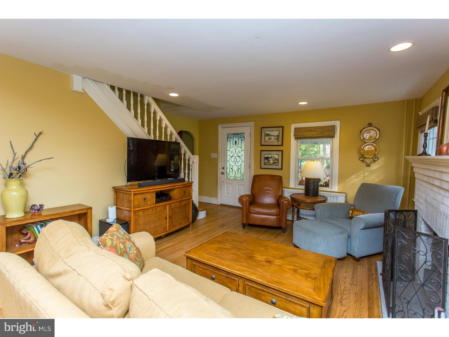 200 West Rose Valley Road Wallingford, PA 19086 - Photo 6 of 23 Living Room