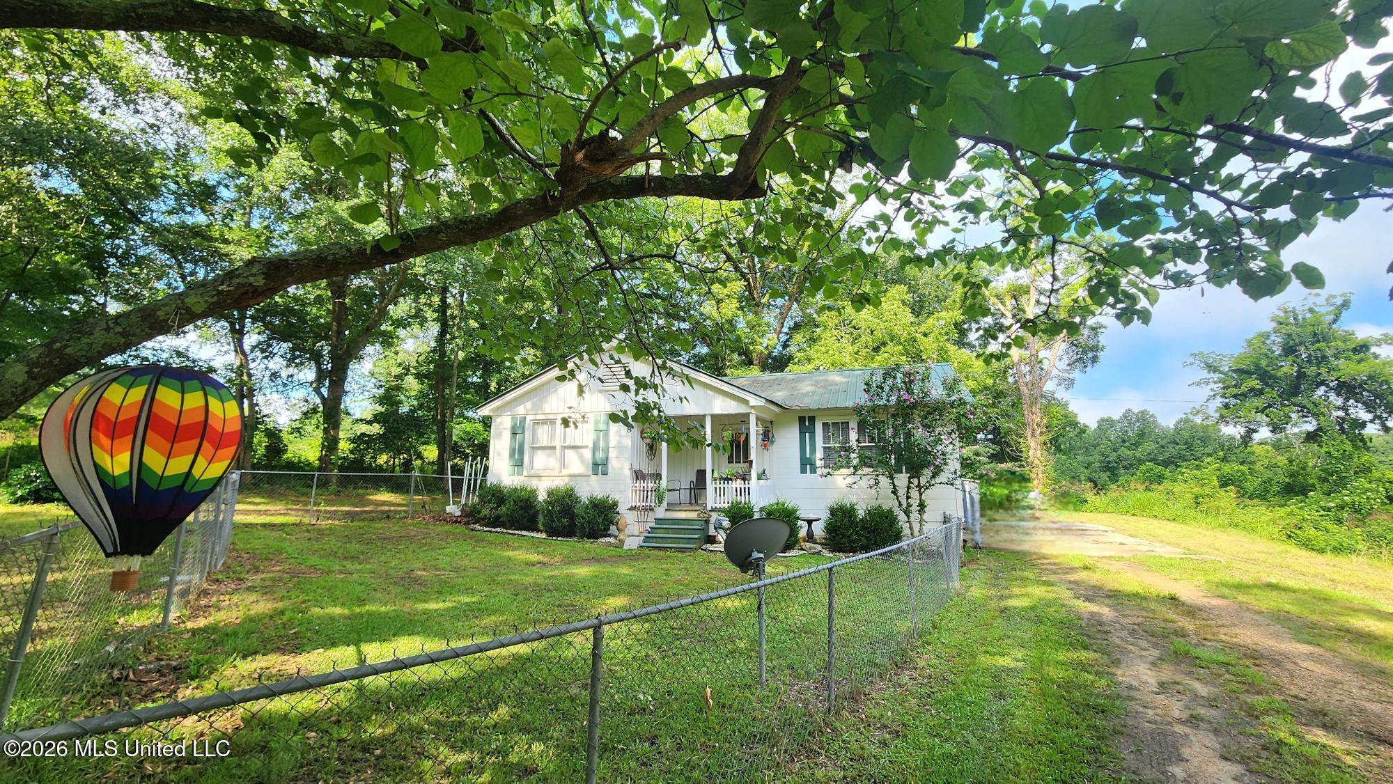 8 Lofton Lane Natchez, MS 39120 - Photo 2 of 21 no boat