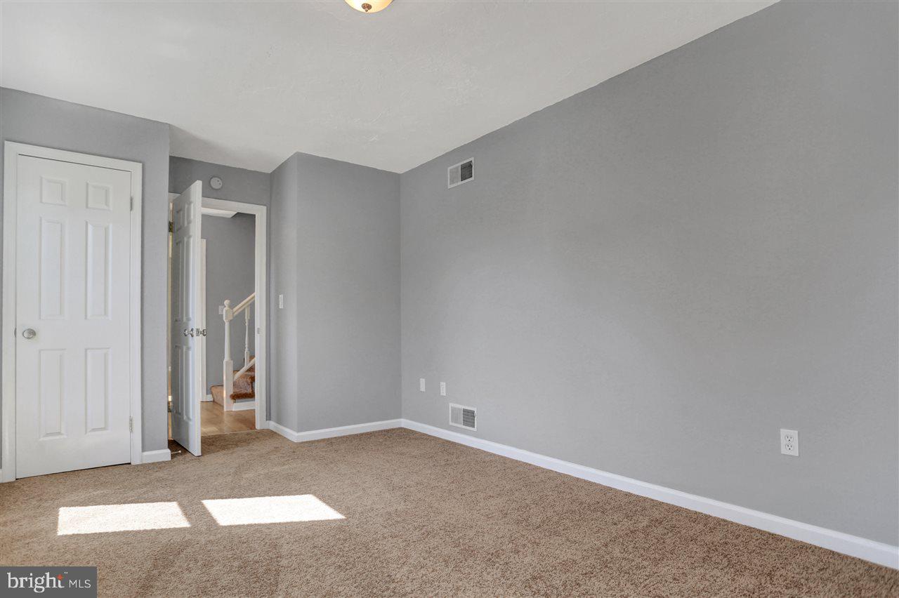 4150 Board Road Manchester, PA 17345 - Photo 15 of 25 Gallery Image 15
