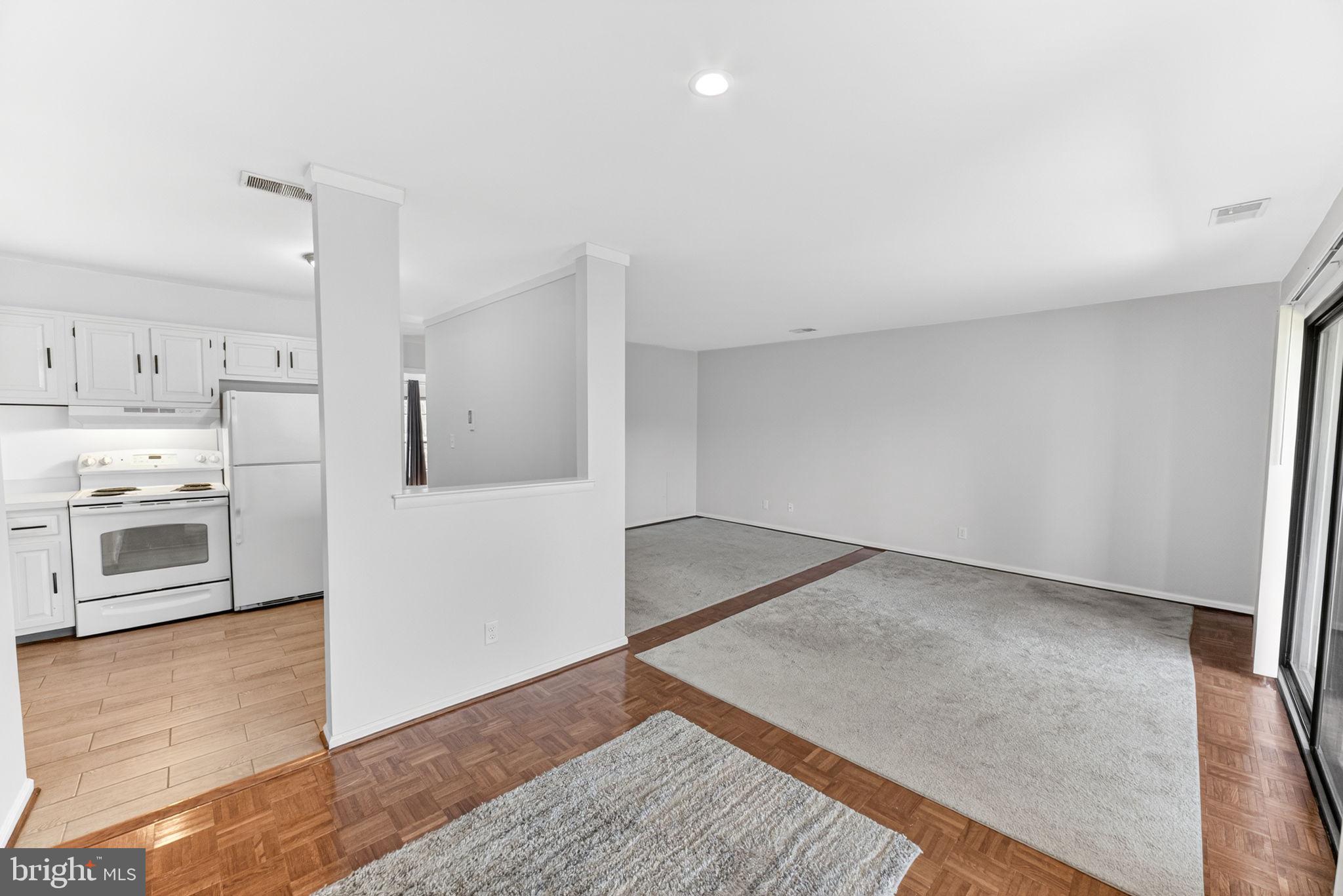 12 Fairway Road Reading, PA 19607 - Photo 3 of 20