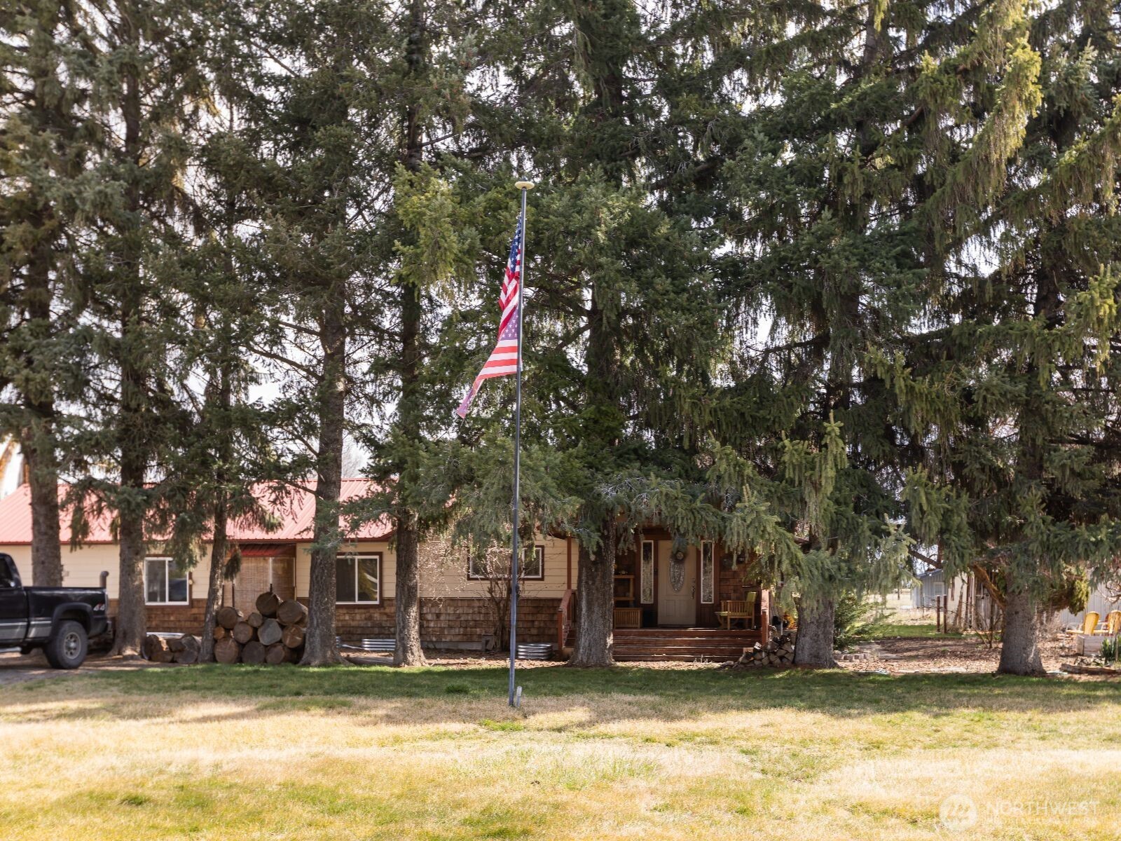 812 North Pfenning Road Ellensburg, WA 98926 - Photo 3 of 39