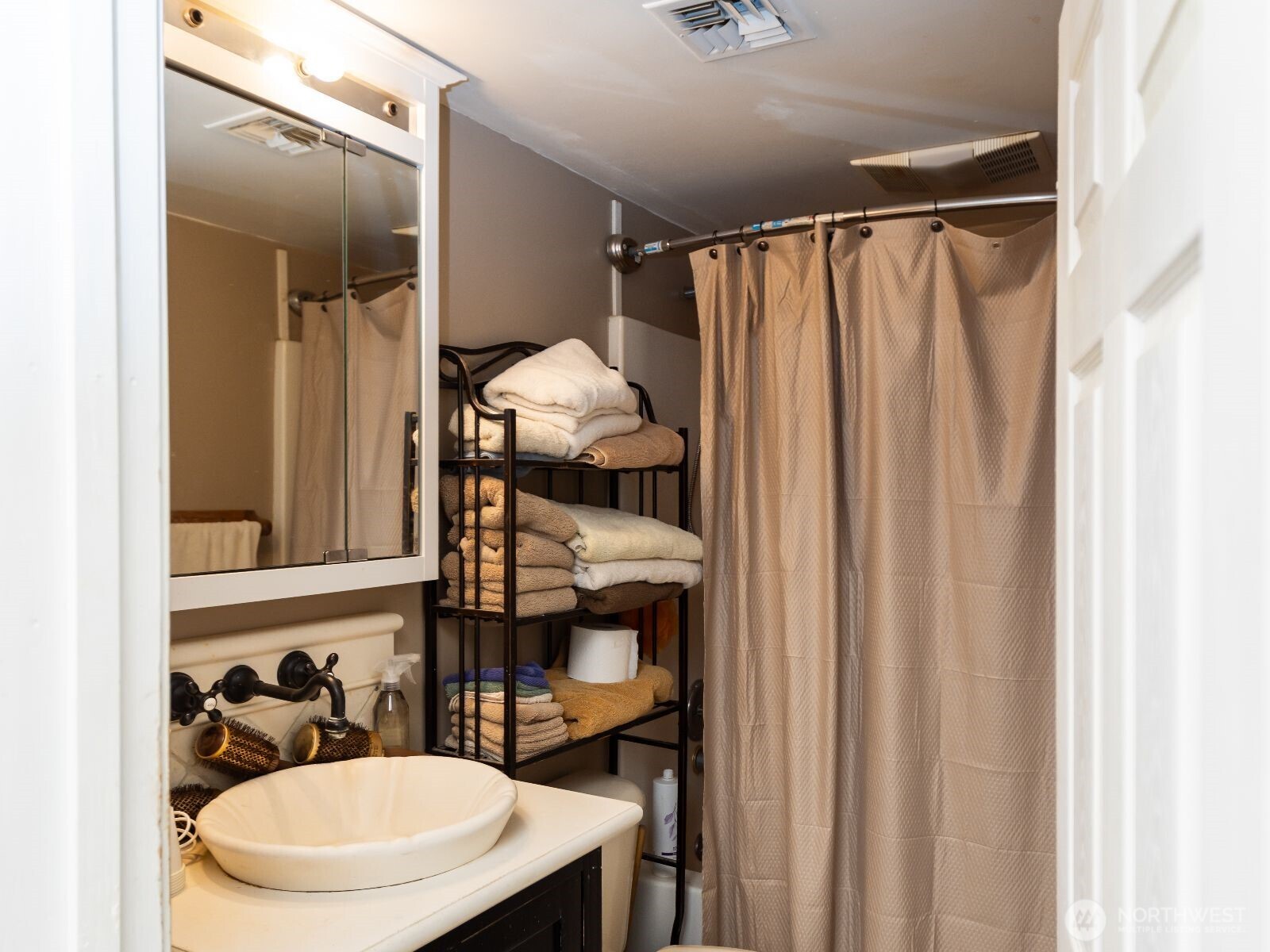 812 North Pfenning Road Ellensburg, WA 98926 - Photo 10 of 39